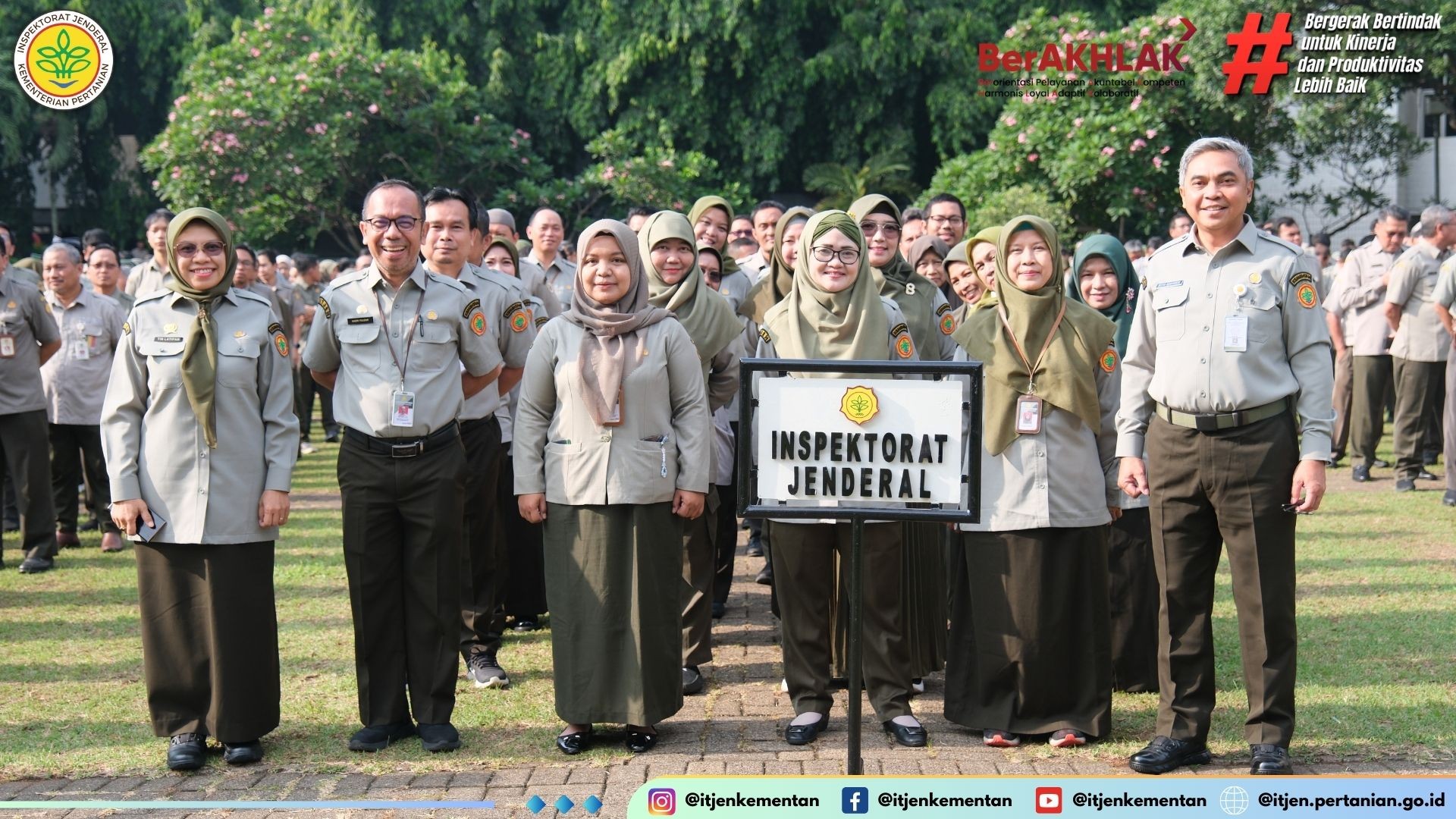 Upacara peringatan Hari Pahlawan Tahun 2024 di Lapangan Upacara Kementerian Pertanian pada 11 November 2024.