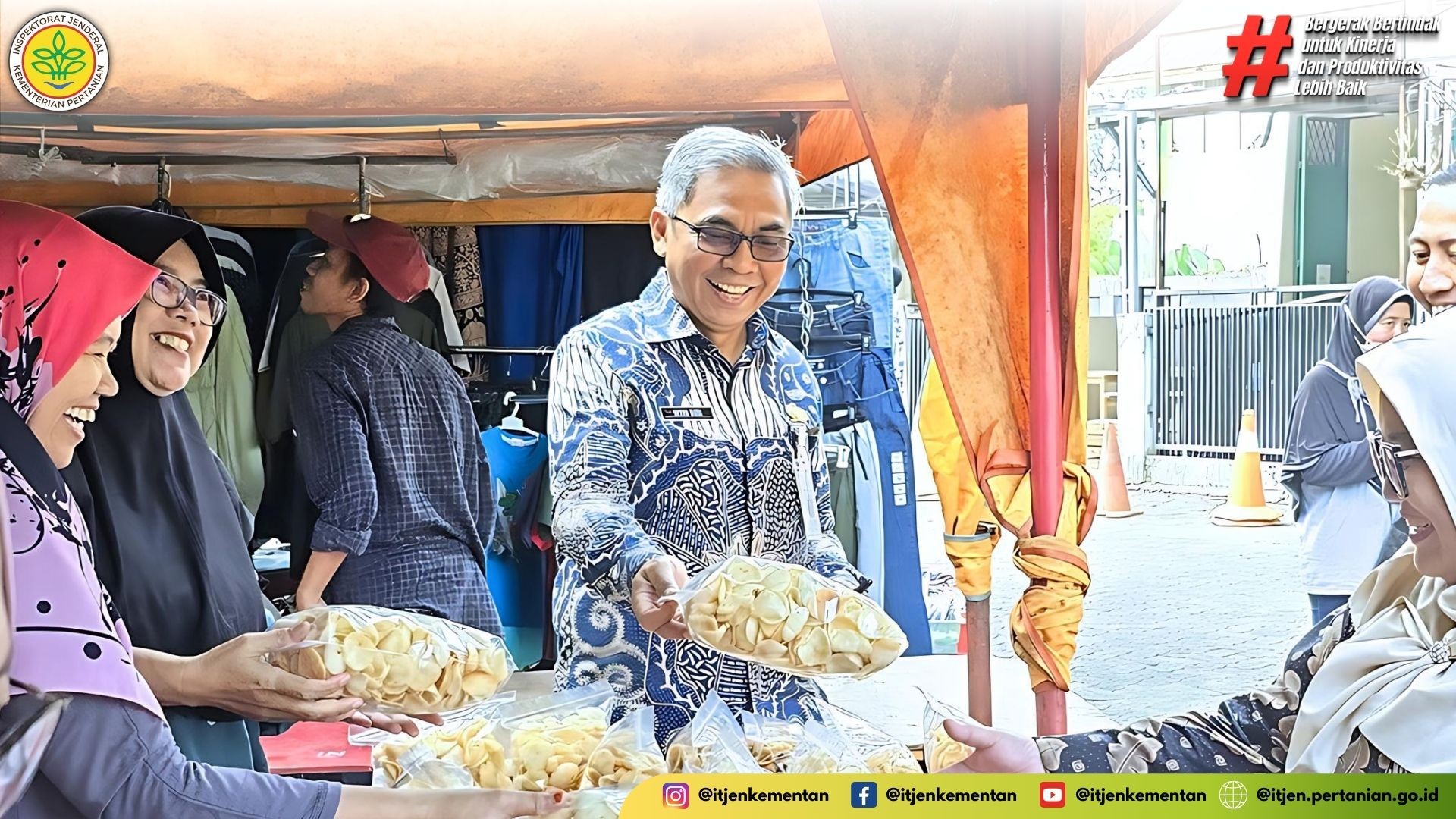 Inspektur Jenderal Kementerian Pertanian Setyo Budiyanto Tinjau Pasar Tani